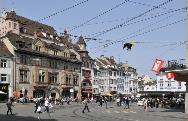 Basel, Barfüsserplatz